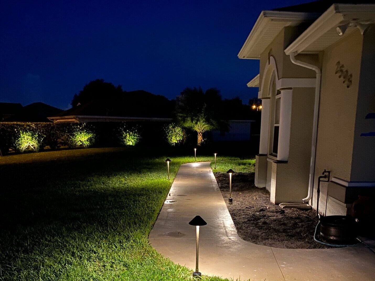 outdoor lighting in Florida by Prime Electric